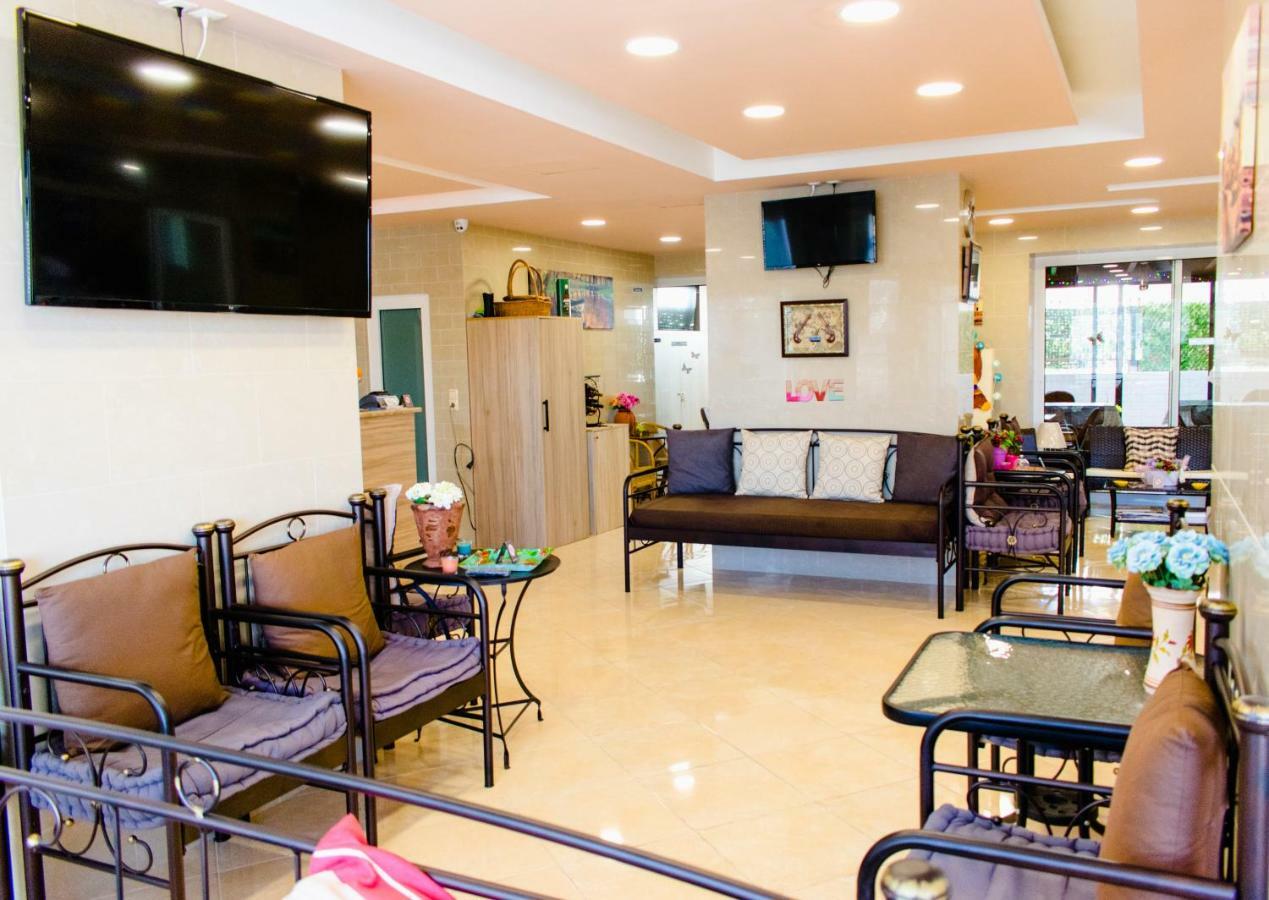 Nikolakakis Rooms Lavrio Zewnętrze zdjęcie